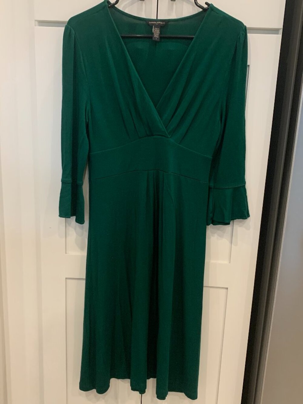 EUC Banana Republic Green Long Sleeve Dress Size S
